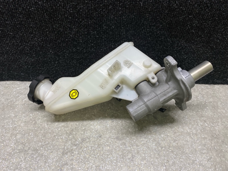 Главный тормозной цилиндр ELANTRA AD 16- 2016 2.0 G4NH