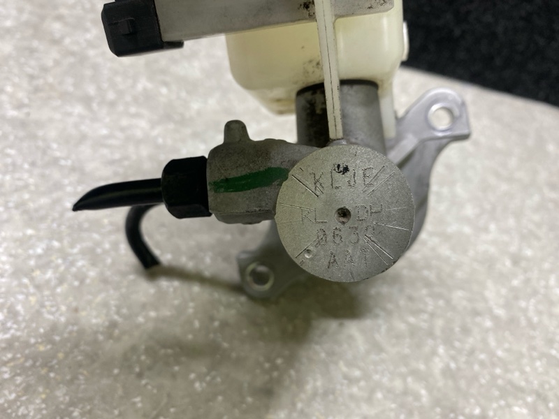 Главный тормозной цилиндр ELANTRA AD 16- 2016 2.0 G4NH