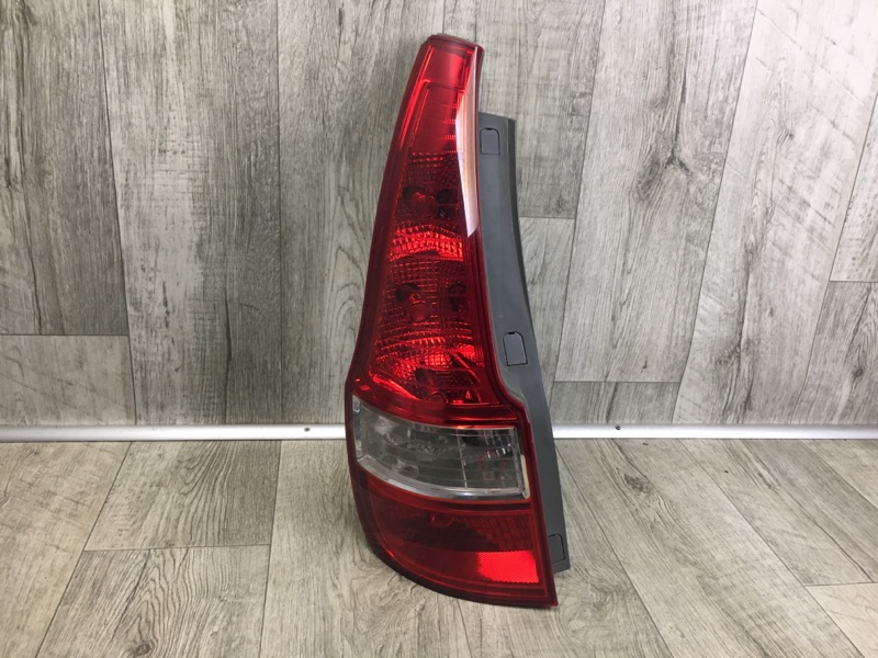 Фонарь наружный левый HYUNDAI I30 FD 07-12 92401-2L100 Б/У