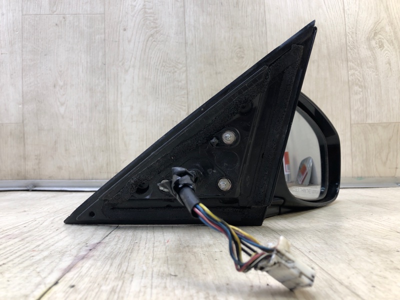 Зеркало правое G25/G35/G37/Q40 06-14