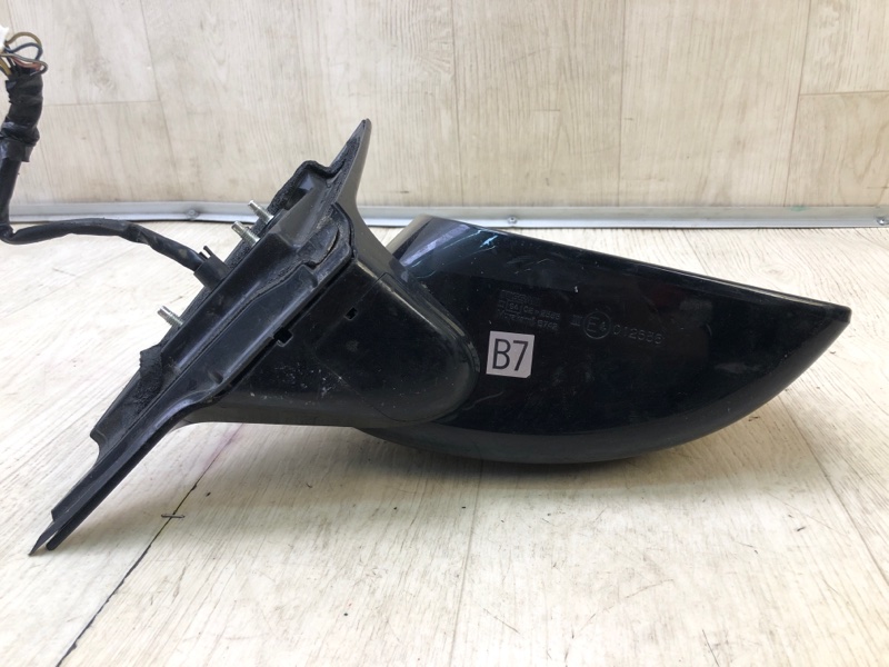 Зеркало правое G25/G35/G37/Q40 06-14