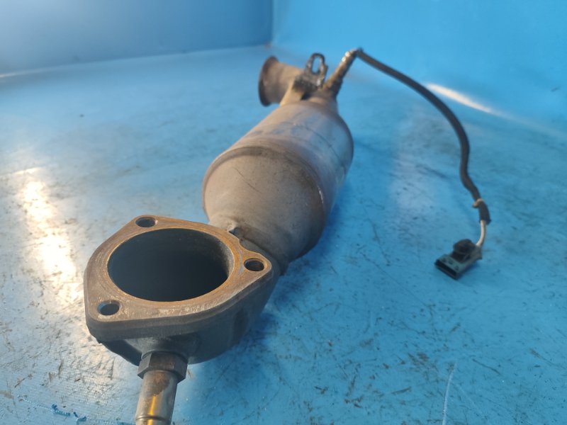 Катализатор MINI COOPER S R56 06-14 N14B16A Катализатор MINI COOPER S R56 06-14 N14B16A