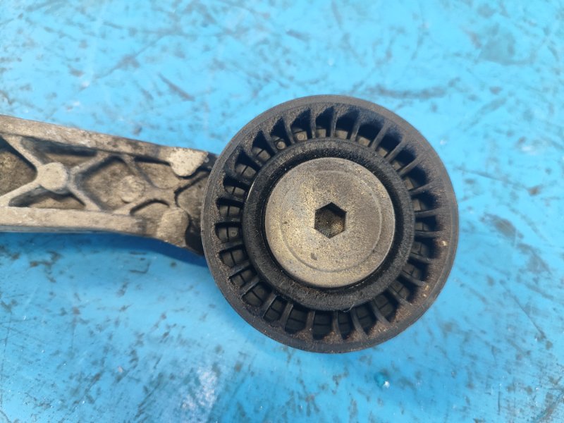 Ролик натяжной COOPER S R56 06-14 2009 N14B16A