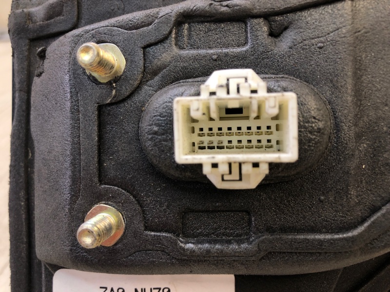 Зеркало левое PILOT 08-15