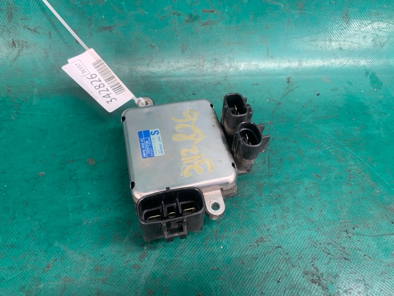 Блок управления вентилятором радиатора AVALON 05-12 2006 3.5 2GR-FE