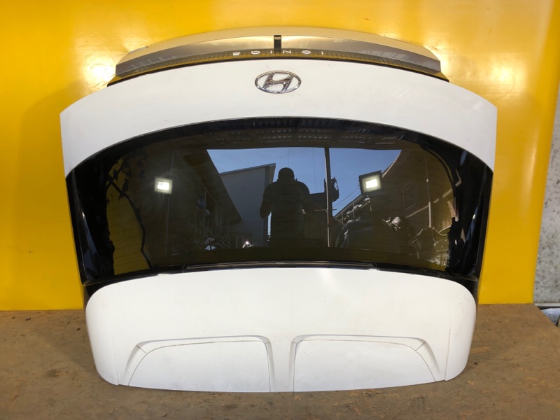 Крышка багажника HYUNDAI IONIQ 5  21- 72800 GI000 Б/У
