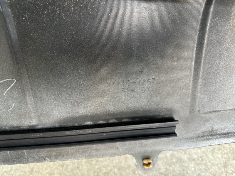 Бампер передний RAV4 05-12 2006 2.4 2AZFE