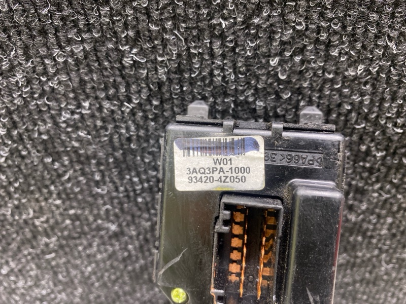 Подрулевой переключатель правый HYUNDAI SANTA FE (DM) 12-18 2.0 G4KH