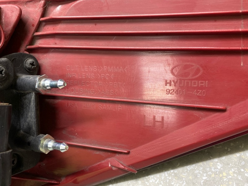 Фонарь наружный левый HYUNDAI SANTA FE (DM) 12-18 2.0 G4KH