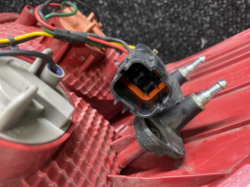 Фонарь наружный левый SANTA FE (DM) 12-18 2013 2.0 G4KH