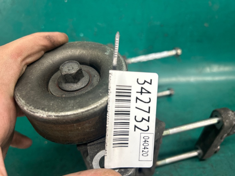 Кронштейн компрессора кондиционера TRIBECA B10 07-13 2007 Внедорожник 3.6