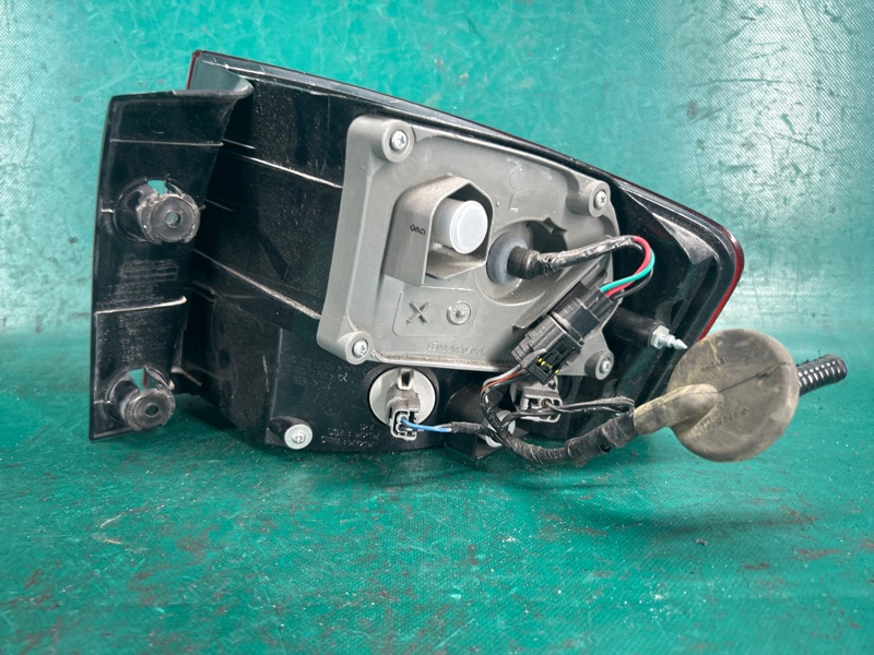 Фонарь наружный левый MDX (YD2) 06-13 2012 3.7 J37A1