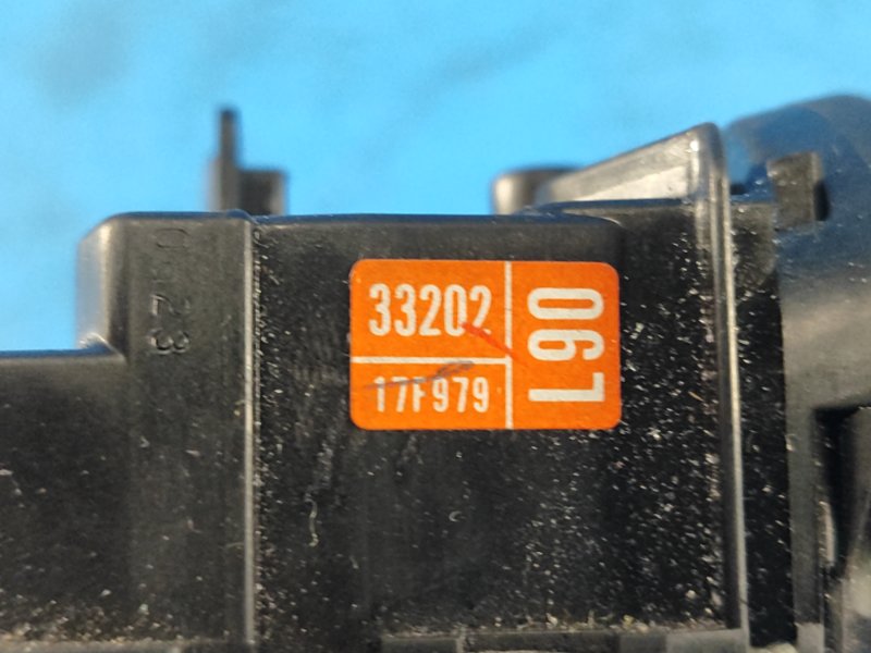 Подрулевой переключатель левый LEXUS CT200 11-17 1.8 2ZRFXE