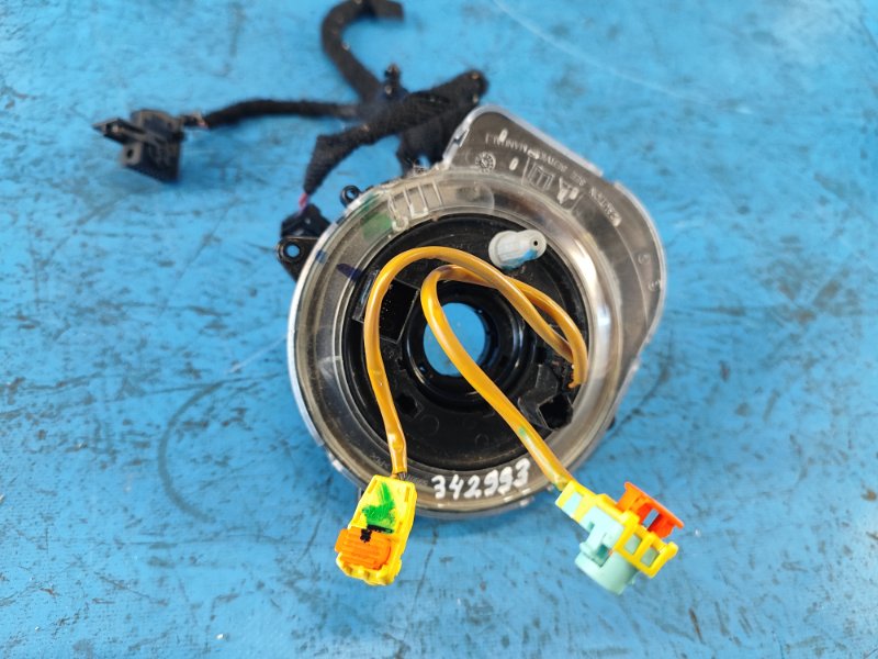 Запчасть шлейф airbag JEEP COMPASS 17-21 2018 2.4 EDD 6BZ85LXHAB Б/У Шлейф Airbag JEEP COMPASS 17-21 2018 2.4 EDD 6BZ85LXHAB Б/У