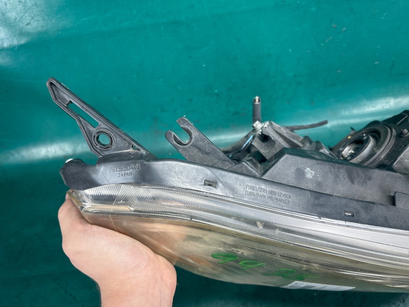 Фара правая ROGUE 08-15 2015 2.5 QR25DE