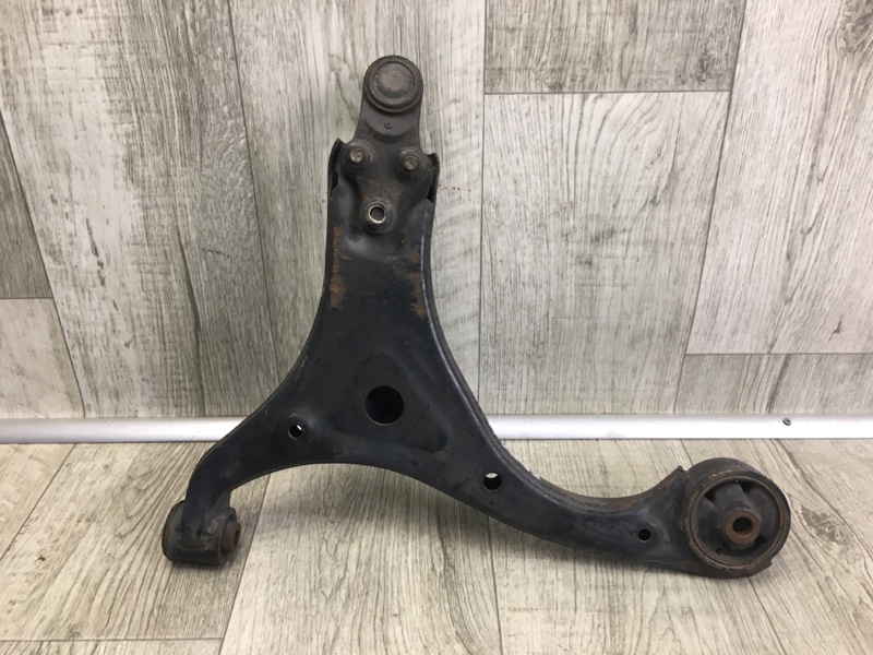 Рычаг передней подвески нижний передний правый SONATA YF 10-14 2011 YF 2.4 G4KJ Рычаг передней подвески нижний передний правый SONATA YF 10-14 2011 YF 2.4 G4KJ