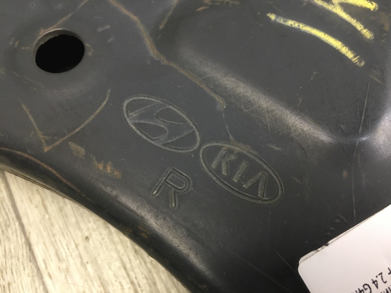 Рычаг передней подвески нижний передний правый SONATA YF 10-14 2011 YF 2.4 G4KJ Рычаг передней подвески нижний передний правый SONATA YF 10-14 2011 YF 2.4 G4KJ