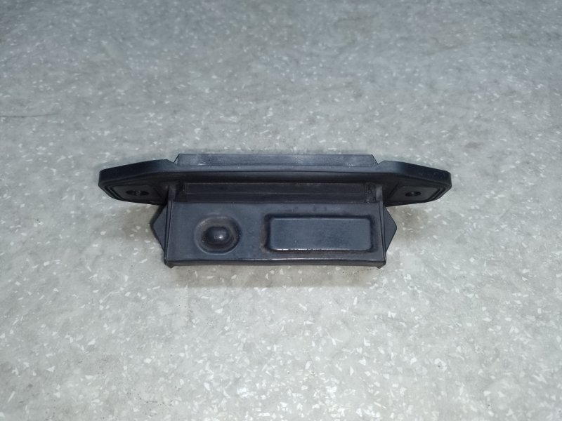 Кнопка открывания багажника наружная LEXUS CT200 11-17 2012 Хетчбек 1.8 84840-72010 Б/У