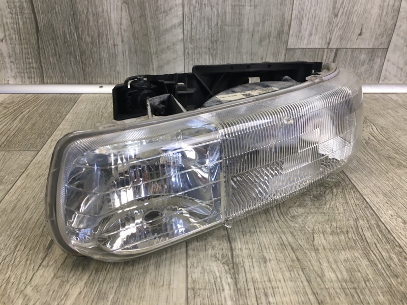 Фара левая CHEVROLET SUBURBAN 00-06