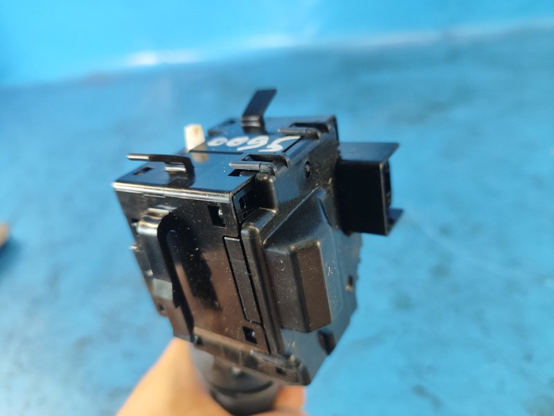 Подрулевой переключатель левый SUZUKI KIZASHI 09-14 J24B