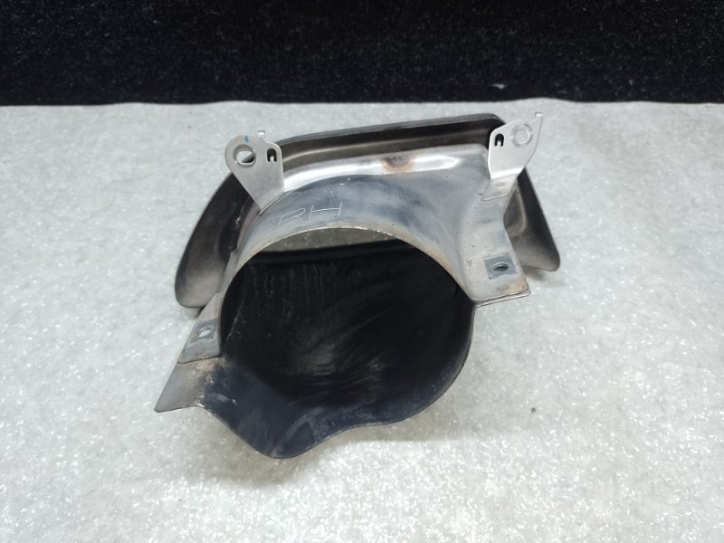 Насадка на глушитель правая QX50 18- 2020 2.0 KR20DDET Насадка на глушитель правая QX50 18- 2020 2.0 KR20DDET