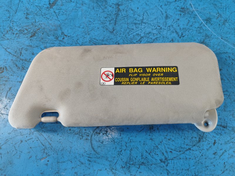 Козырек солнцезащитный правый CT200 11-17 2012 1.8 2ZRFXE