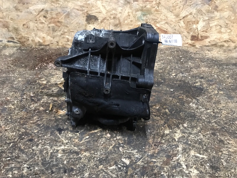 Двигатель электрический I3 (I01) 13–22 2017 W20K06A Двигатель электрический I3 (I01) 13–22 2017 W20K06A