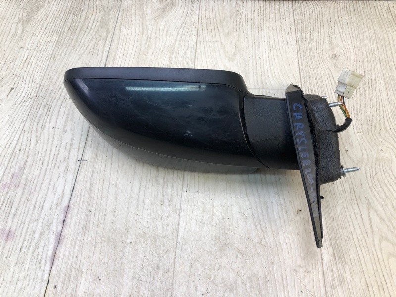 Зеркало левое 200 10-14