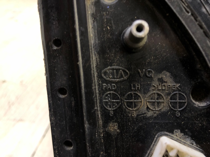 Зеркало левое SEDONA 06-14