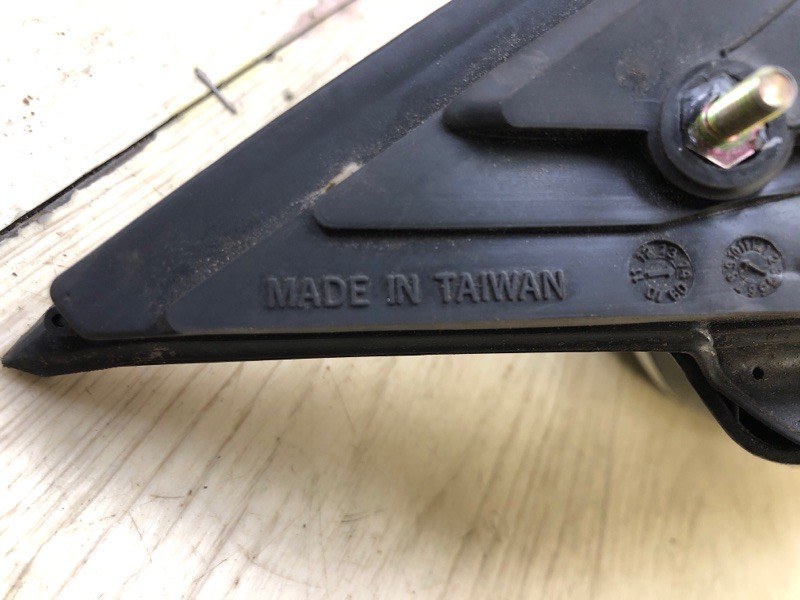 Зеркало правое CROSSTOUR 09-15