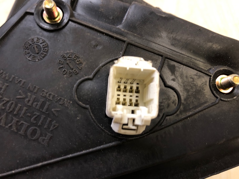 Зеркало правое CROSSTOUR 09-15 Зеркало правое CROSSTOUR 09-15