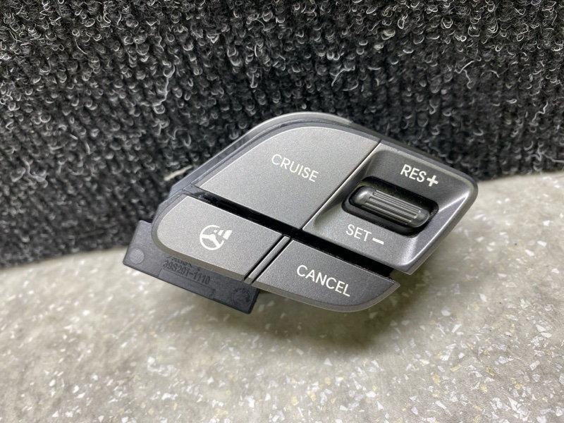 Переключатель круиз-контроля правый HYUNDAI SANTA FE (DM) 12-18 2013 2.0 G4KH 96740-2W400RYN Б/У