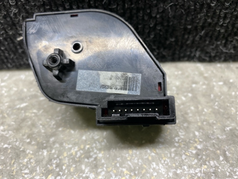 Переключатель круиз-контроля правый SANTA FE (DM) 12-18 2013 2.0 G4KH