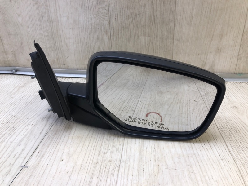 Зеркало правое CROSSTOUR 09-15