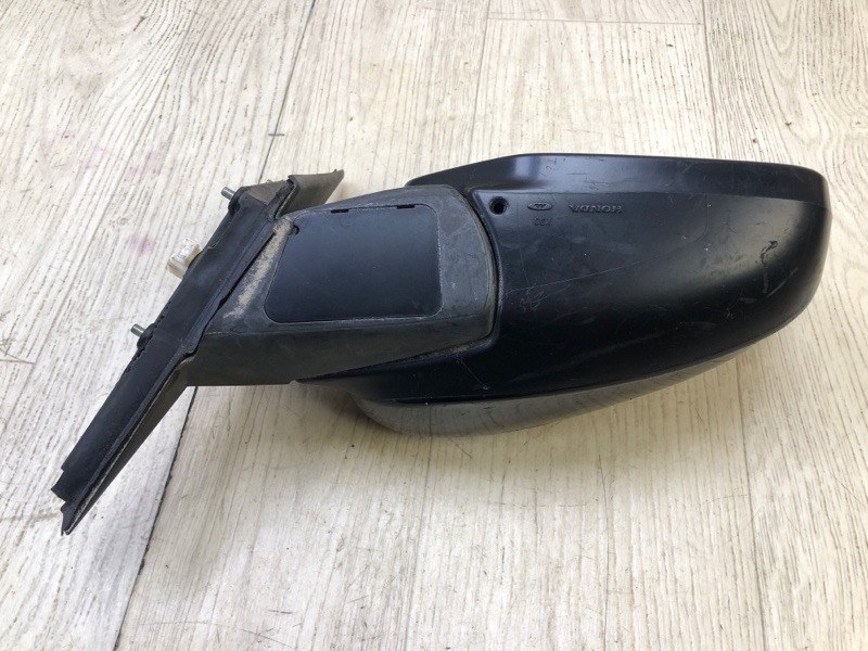 Зеркало правое CROSSTOUR 09-15 Зеркало правое CROSSTOUR 09-15