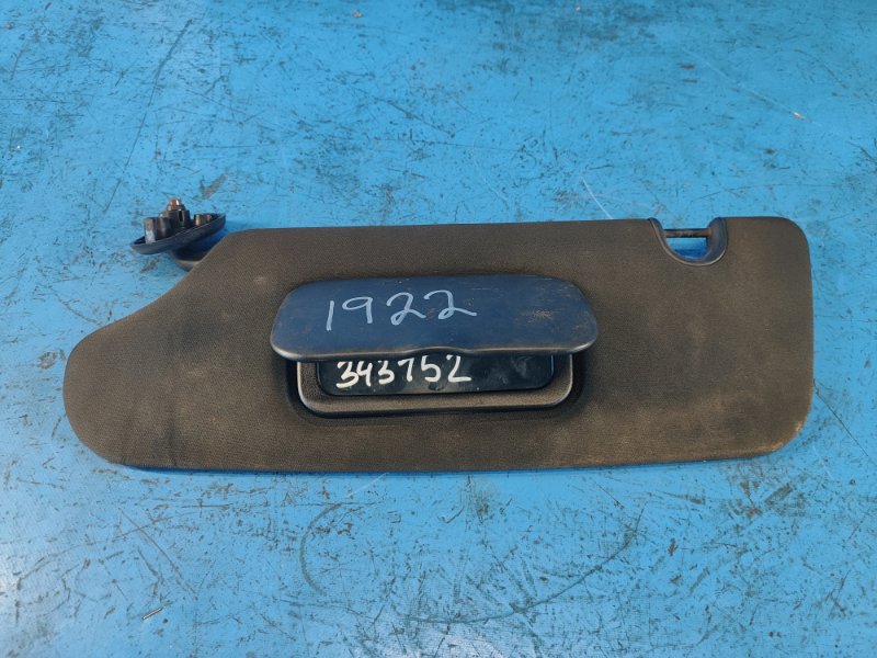 Козырек солнцезащитный левый DODGE GRAND CARAVAN 08- 2014 3.6 ERB 1JE89DX9AA Б/У