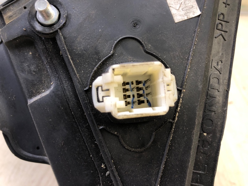 Зеркало левое CROSSTOUR 09-15 Зеркало левое CROSSTOUR 09-15