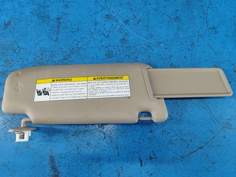 Козырек солнцезащитный левый SUZUKI KIZASHI 09-14 J24B