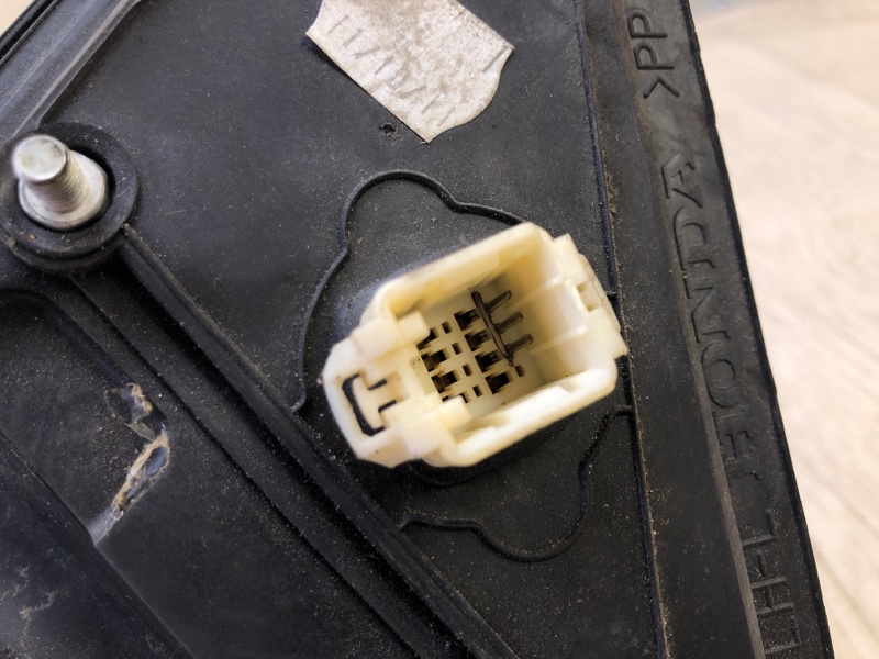 Зеркало левое CROSSTOUR 09-15 Зеркало левое CROSSTOUR 09-15