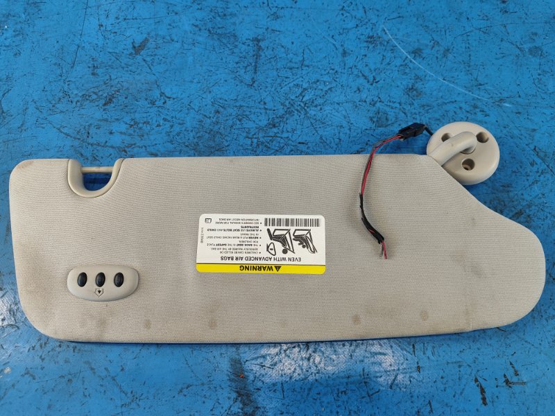 Козырек солнцезащитный левый GRAND CARAVAN 08- 2013 3.6 ERB Козырек солнцезащитный левый GRAND CARAVAN 08- 2013 3.6 ERB