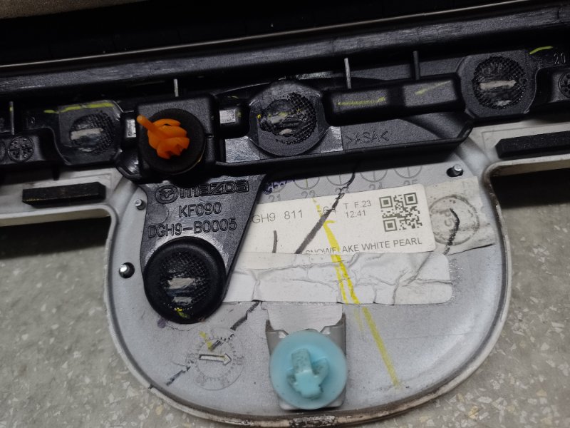 Накладка крышки багажника MAZDA CX-30 19- 2.5L