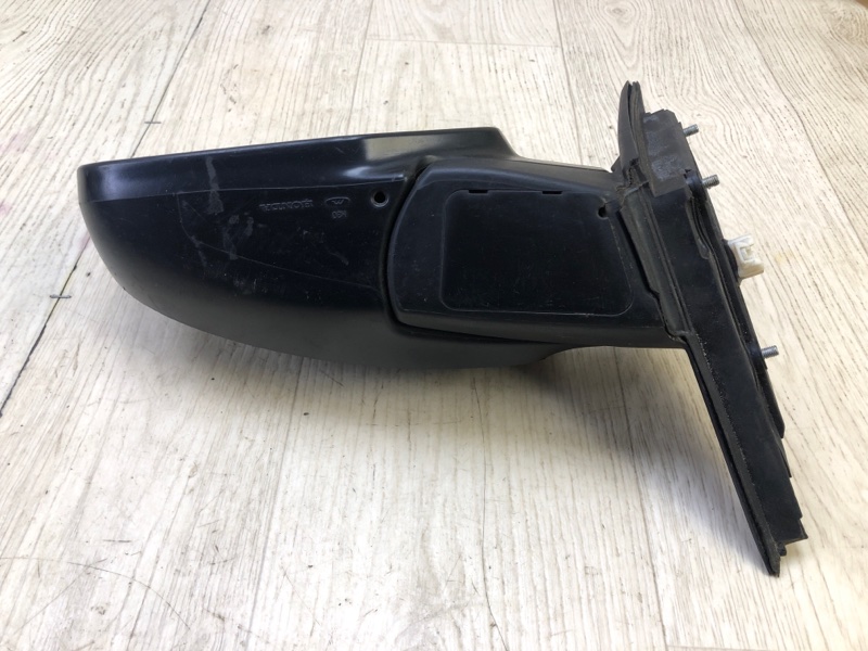 Зеркало левое CROSSTOUR 09-15 Зеркало левое CROSSTOUR 09-15