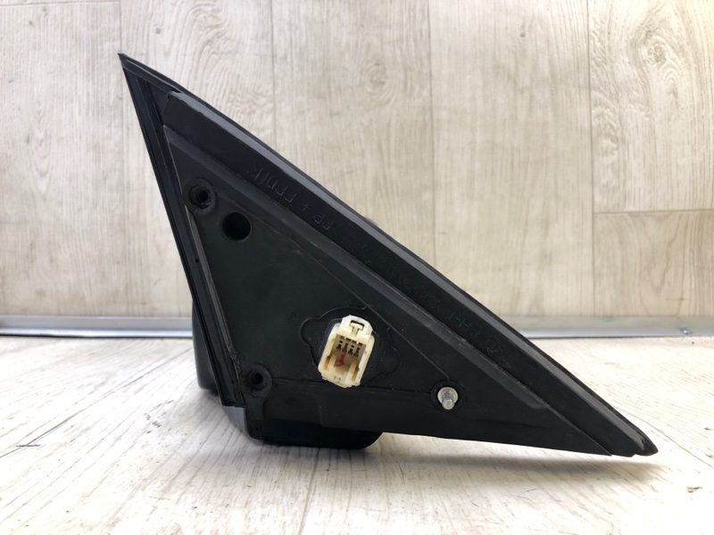 Зеркало левое CROSSTOUR 09-15 Зеркало левое CROSSTOUR 09-15