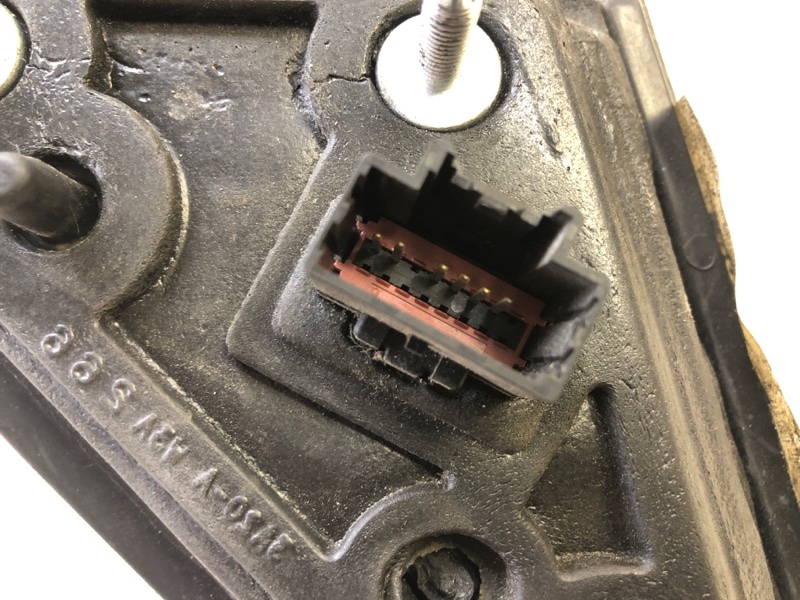 Зеркало правое TAURUS 10-19