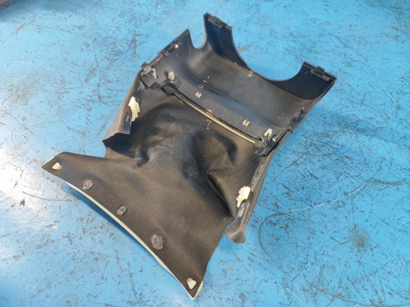 Кожух рулевой колонки FUSION 14-