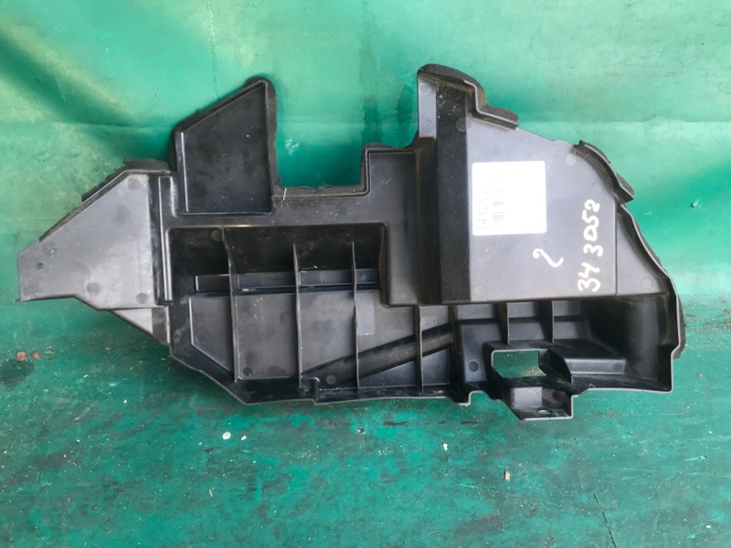 Дефлектор радиатора правый ROGUE 08-15 2015 2.5 QR25DE