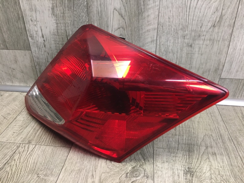 Фонарь наружный правый HONDA ACCORD COUPE 07-12 COUPE Фонарь наружный правый HONDA ACCORD COUPE 07-12 COUPE