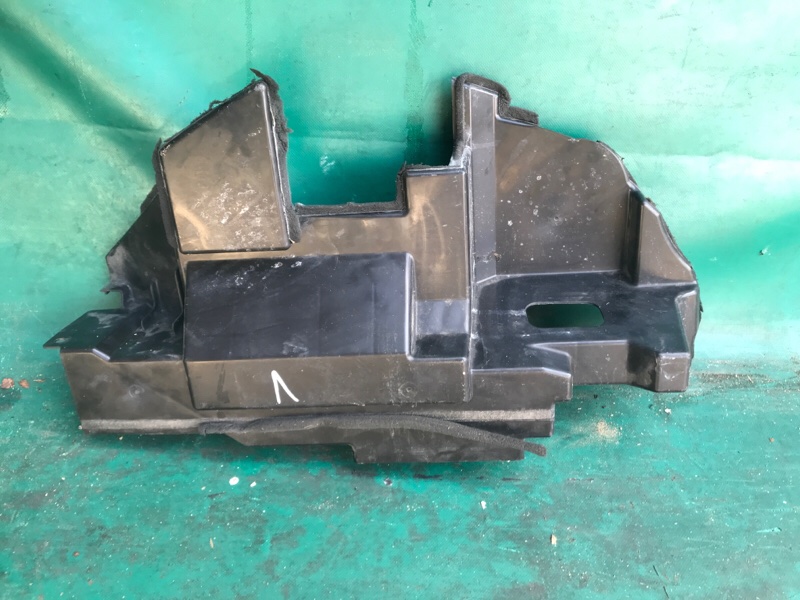 Дефлектор радиатора левый NISSAN ROGUE 08-15 2015 2.5 QR25DE 62823-1VK1A Б/У