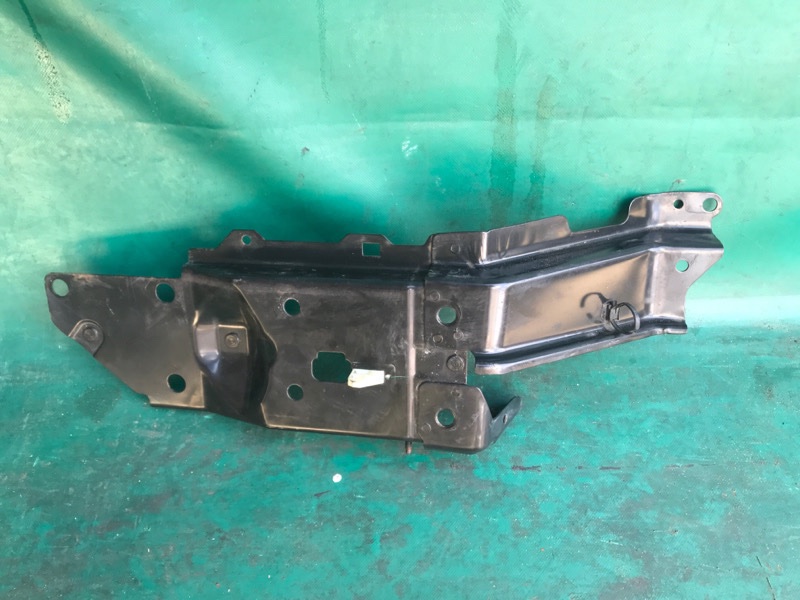 Панель передняя правый NISSAN ROGUE 08-15 2015 2.5 QR25DE 62520-JM00A Б/У