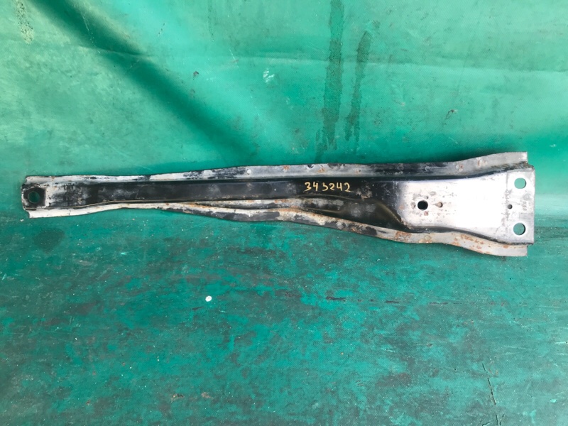 Балка двигателя продольная JEEP PATRIOT 10-17 2016 2.0 ECN 5105290AC Б/У